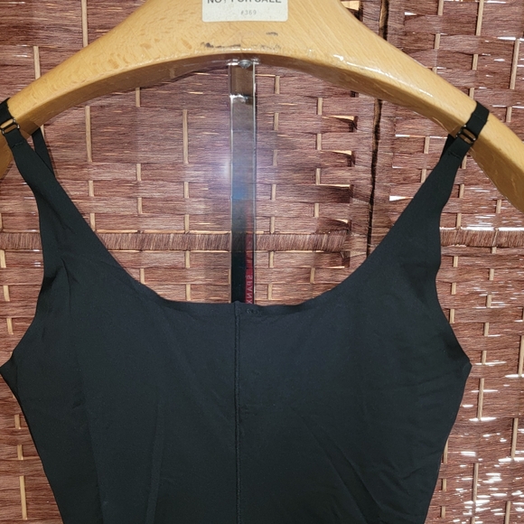 Spanx Invisible Shaping Open-Bust Mid-Thigh Bodysuit - Picture 3 of 14